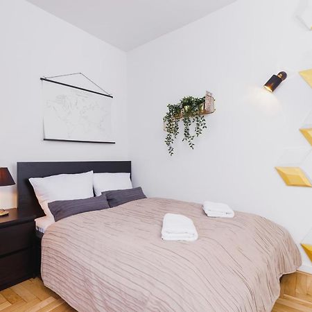 Studio Apartment Daszynskiego Cracow By Noclegi Renters Krakow Dış mekan fotoğraf